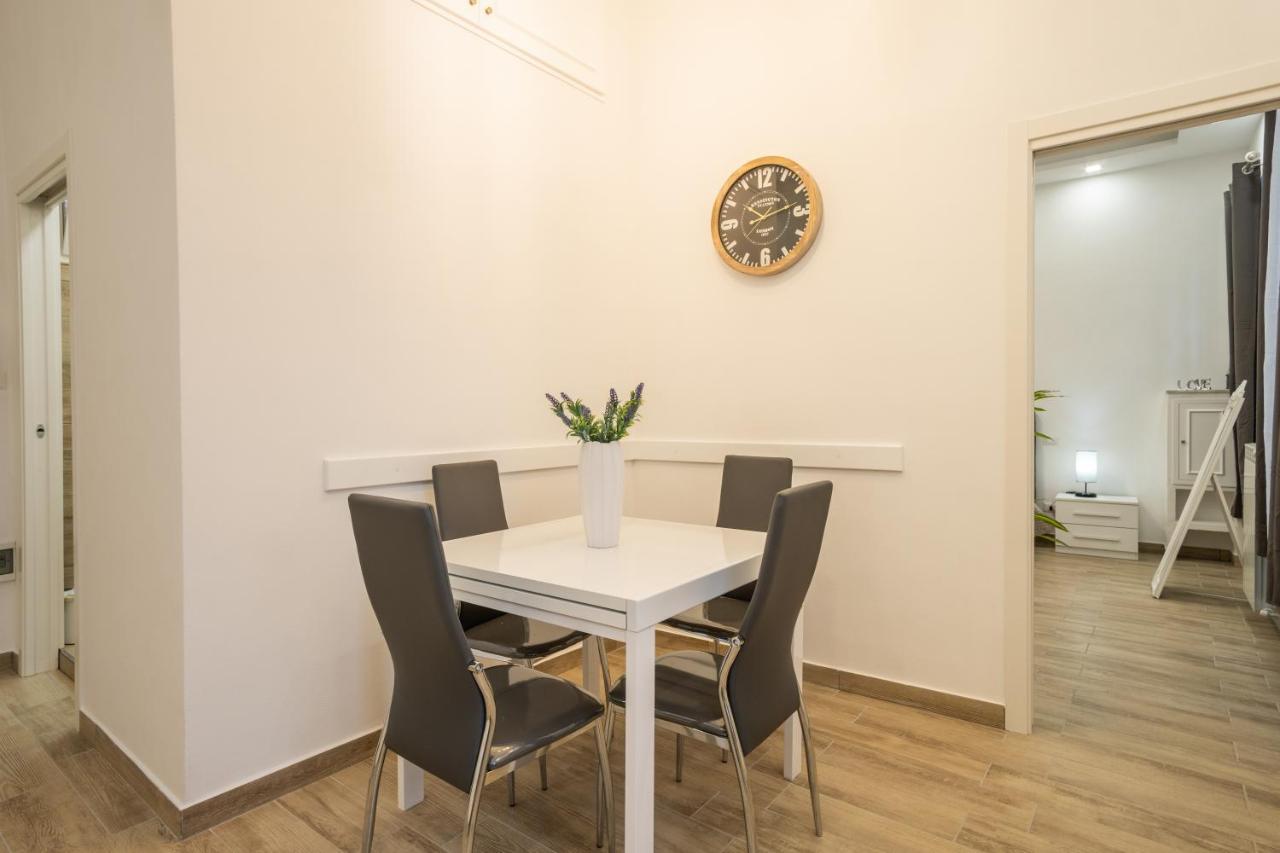 Ilioneo Apartments Naples Exterior photo